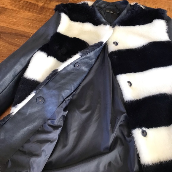 Amazing fall jacket. - Picture 3 of 3